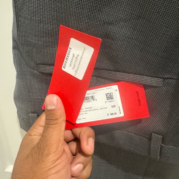 Hugo Boss slacks 32x30 - Picture 2 of 2